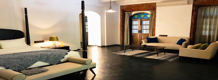 2573/08 Premier Room.jpg